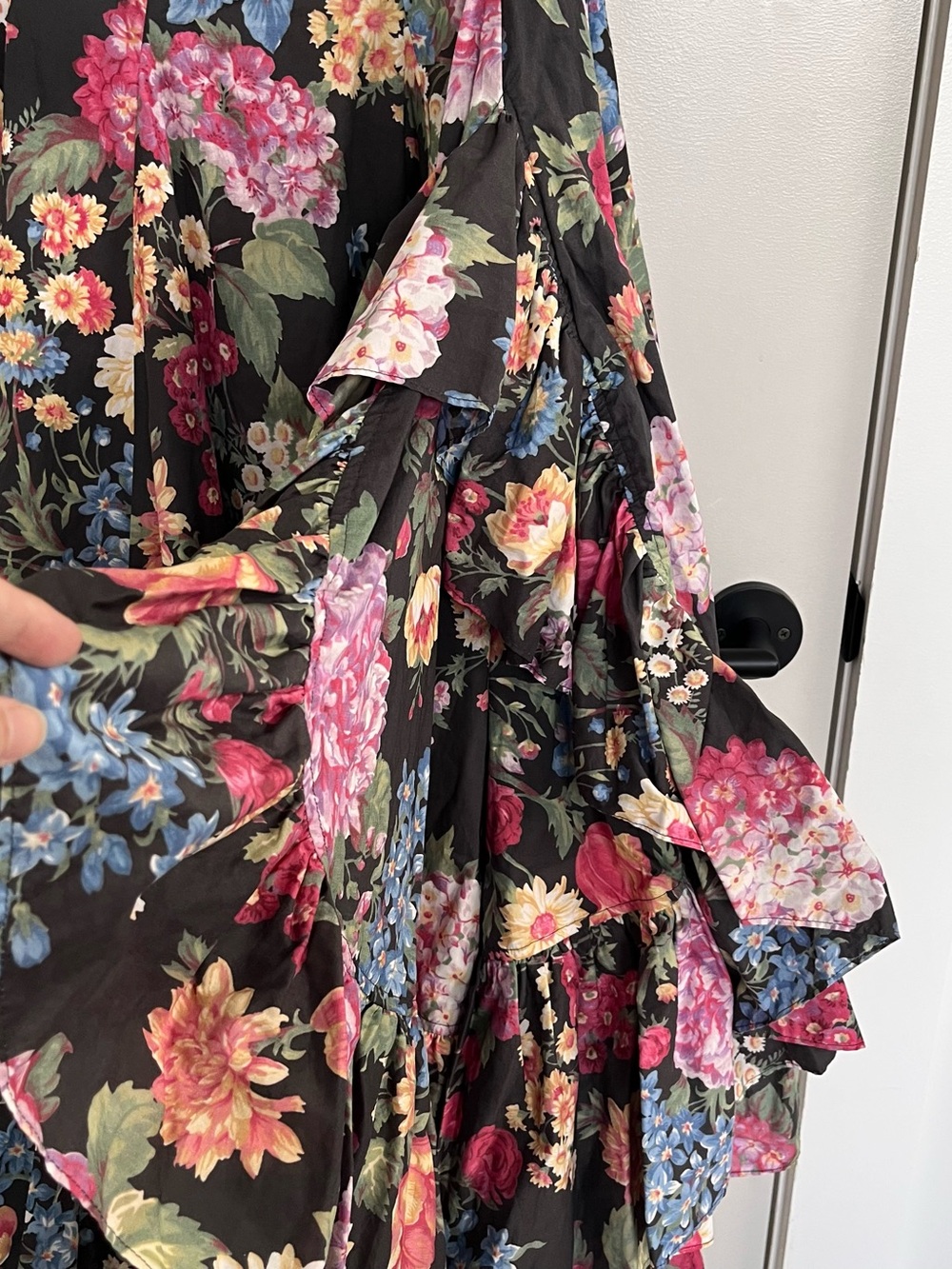 Selkie Black Floral Puff-Sleeve Gown with Colorful Blooms - Picture 3 of 8